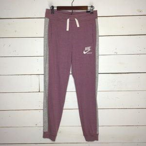 Nike Gym Vintage Pants Jogger AT7805, Plum